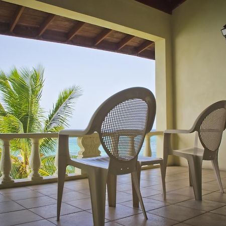 Silver Seas Hotel Ocho Rios Exterior photo
