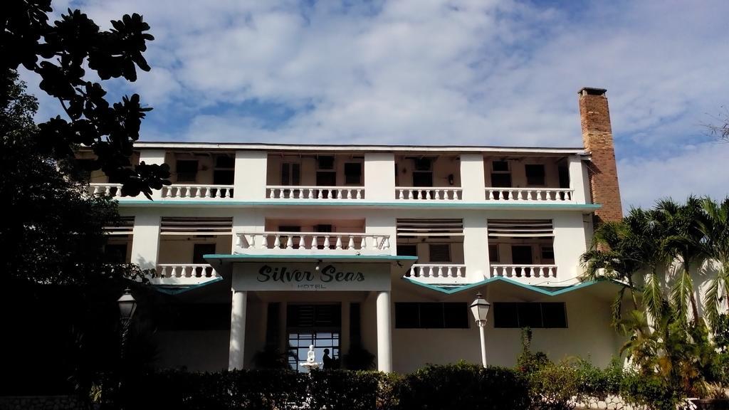 Silver Seas Hotel Ocho Rios Exterior photo