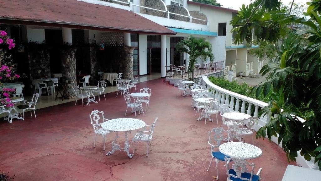 Silver Seas Hotel Ocho Rios Exterior photo