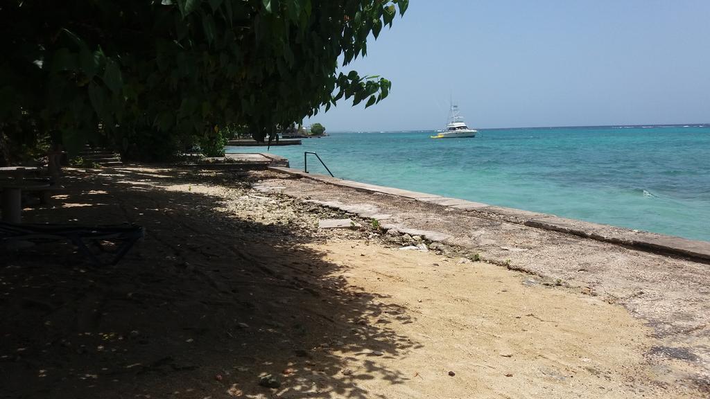 Silver Seas Hotel Ocho Rios Exterior photo